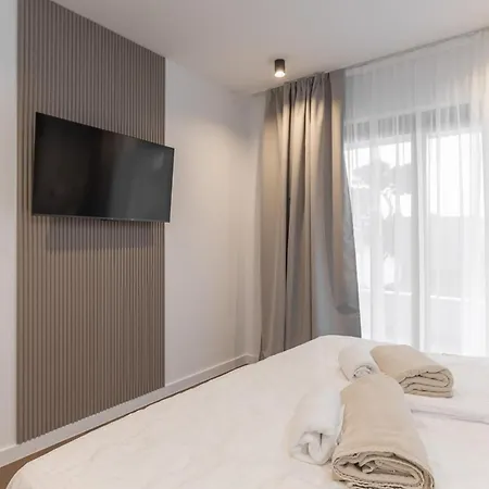 New! San Pietro - A Luxurious Seaside Retreat In Kastel Stafilic Villa Kastela