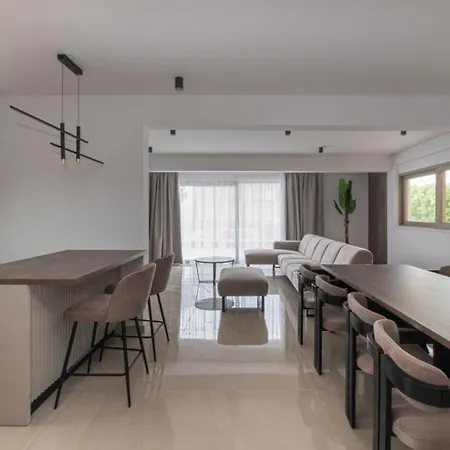 New! San Pietro - A Luxurious Seaside Retreat In Kastel Stafilic Villa Kastela