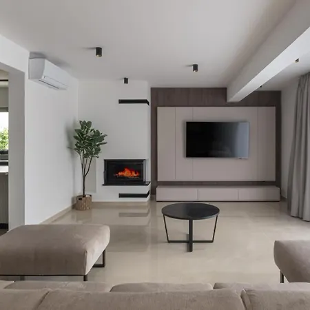 New! San Pietro - A Luxurious Seaside Retreat In Kastel Stafilic Kastela
