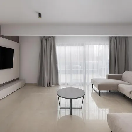 Villa New! San Pietro - A Luxurious Seaside Retreat In Kastel Stafilic Kastela